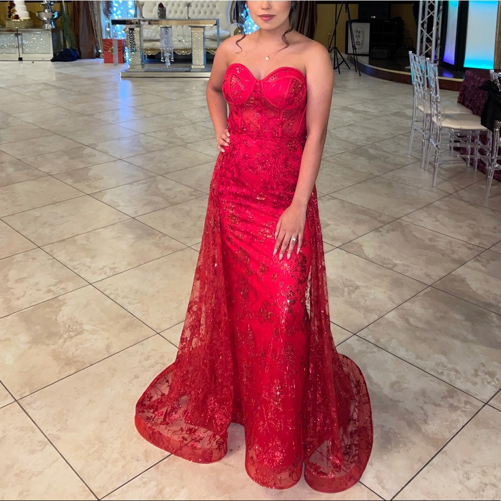 Red party dress